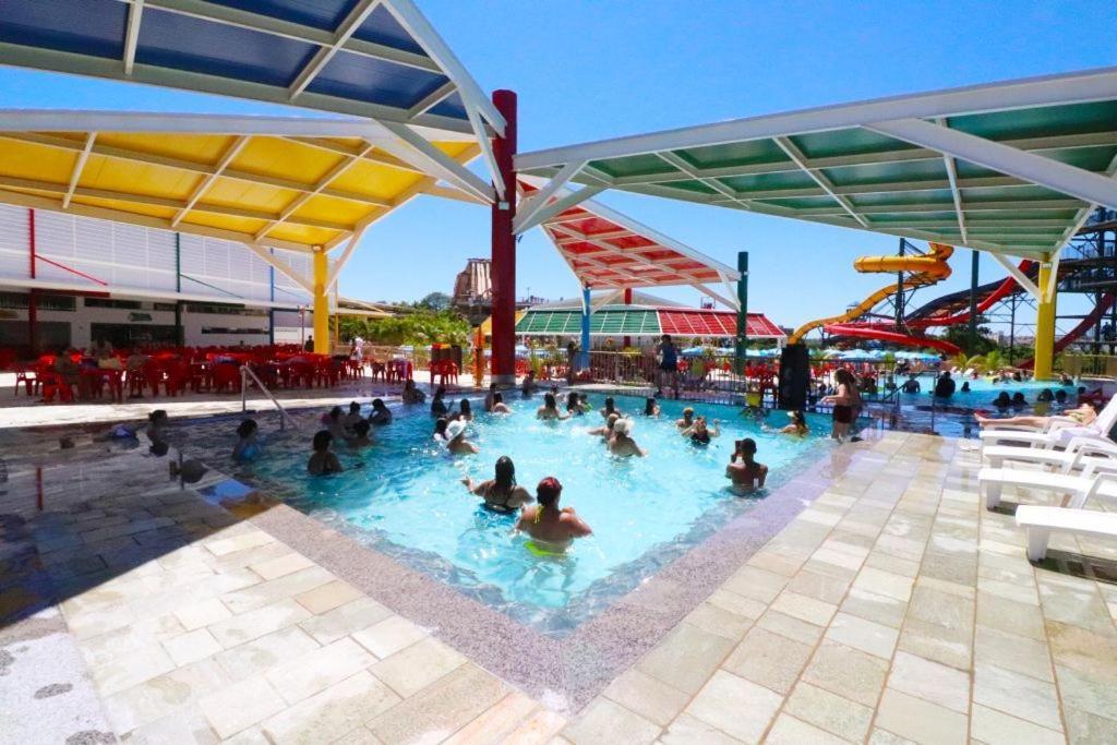 Hotel Piazza Diroma Acqua Park Caldas Novas Exterior foto